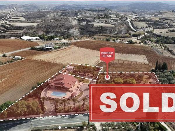 4 bedroom detached house sold pera orinis nicosia 8063906 image 13320092