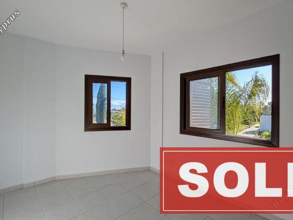 3 bedroom semi detached house sold psimolofou nicosia 8312016 image 14158808
