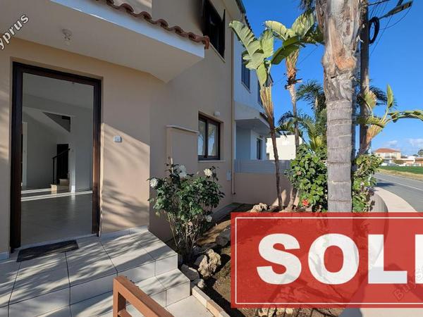 3 bedroom semi detached house sold psimolofou nicosia 8312016 image 14158835