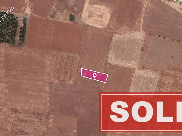 land sold palaiometocho nicosia 1057616 image 2810073