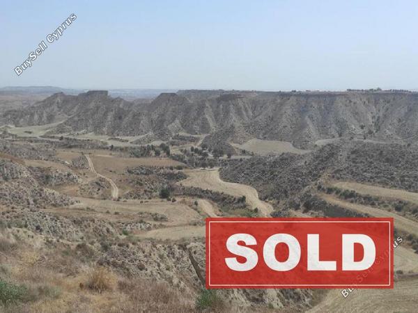 land sold pera orinis nicosia 840226 image 6429673