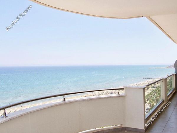 3 bedroom apartment for sale larnaca municipality larnaca 1684626 image 4404385