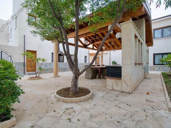 8 bedroom detached house for sale agios tychonas limassol 7739336 image 14804420