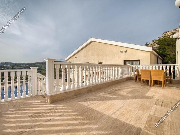 8 bedroom detached house for sale agios tychonas limassol 7739336 image 14804426