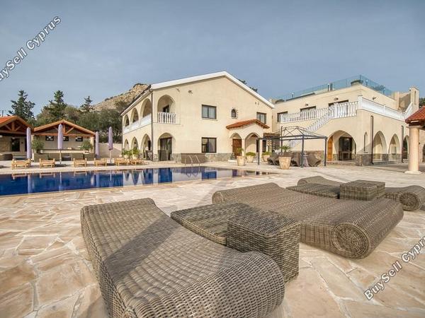 8 bedroom detached house for sale agios tychonas limassol 7739336 image 14804442