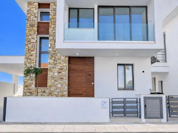 4 bedroom detached house for sale dromolaxia larnaca 1609846 image 16202042