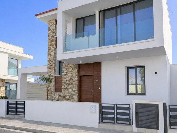 4 bedroom detached house for sale dromolaxia larnaca 1609846 image 16202044