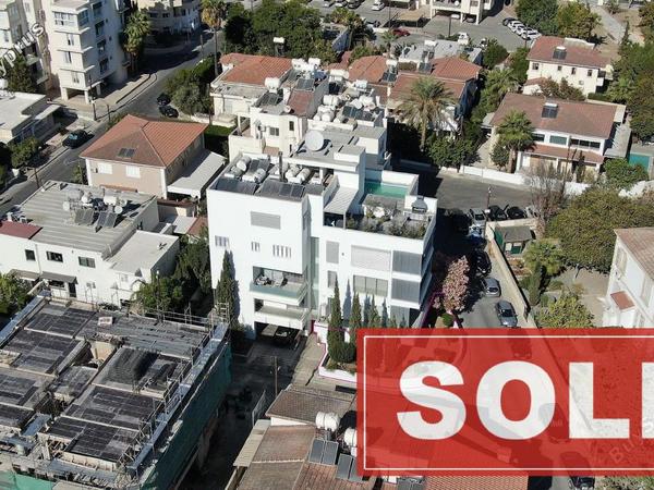 4 bedroom ground floor apartment sold faneromeni larnaca 1595946 image 4014953
