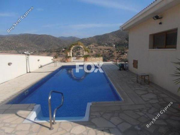 3 bedroom bungalow for sale foinikaria limassol 1146156 image 5492756