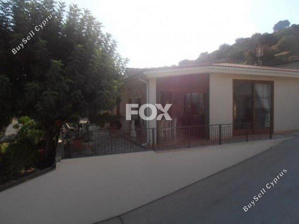 3 bedroom bungalow for sale foinikaria limassol 1146156 image 5492768