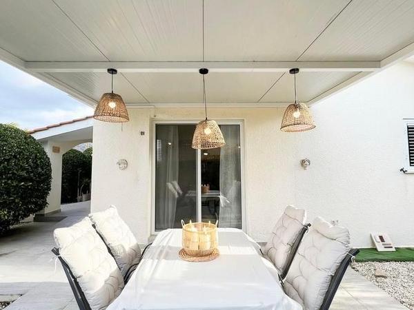 3 bedroom bungalow sold coral bay paphos 8058656 image 12968921