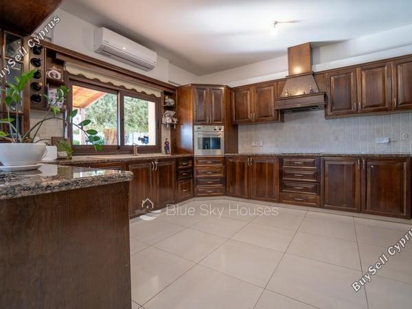 6 bedroom detached house for sale palodeia limassol 7852656 image 10889684