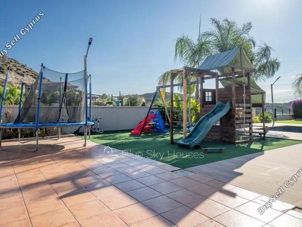 6 bedroom detached house for sale palodeia limassol 7852656 image 10889688