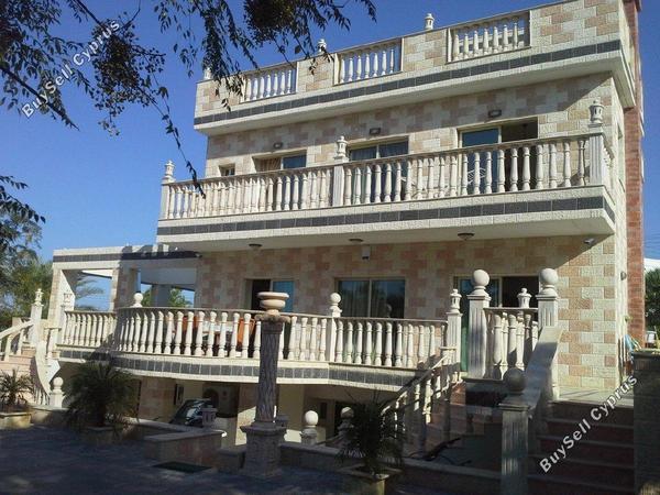 9 bedroom detached house for sale chlorakas paphos 1711266 image 4545433