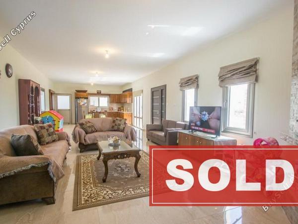 3 bedroom bungalow sold avgorou famagusta 614366 image 623500
