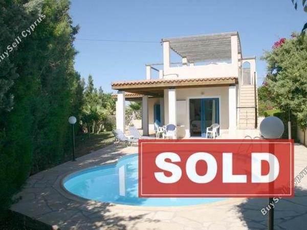 2 bedroom bungalow sold saint george peyia paphos 222566 image 154046