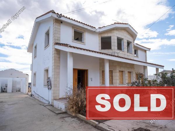 3 bedroom detached house sold skarinou larnaca 7961866 image 11420872