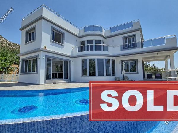 3 bedroom detached house sold peyia paphos 806376 image 647848