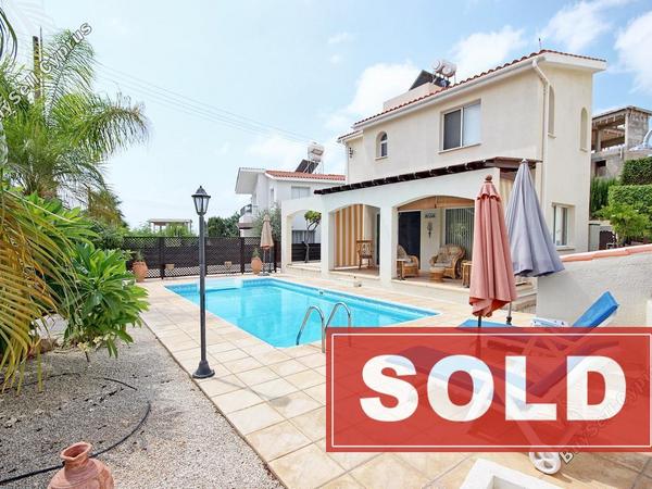 2 bedroom detached house sold peyia paphos 664576 image 387595