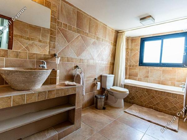 7 bedroom detached house for sale foinikaria limassol 1623676 image 5856754