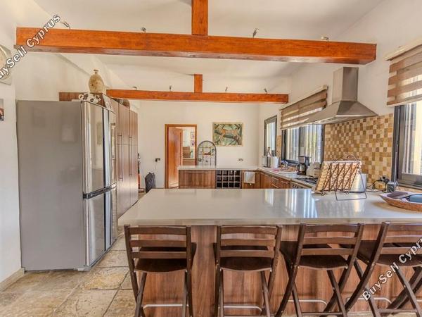 7 bedroom detached house for sale foinikaria limassol 1623676 image 5856761