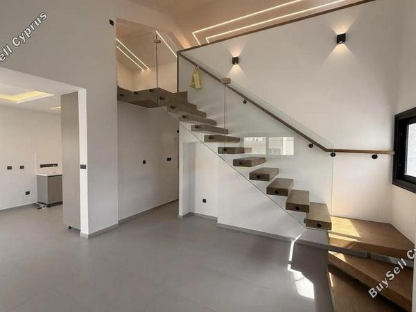 7 bedroom detached house for sale kato polemidia limassol 8447386 image 15273460