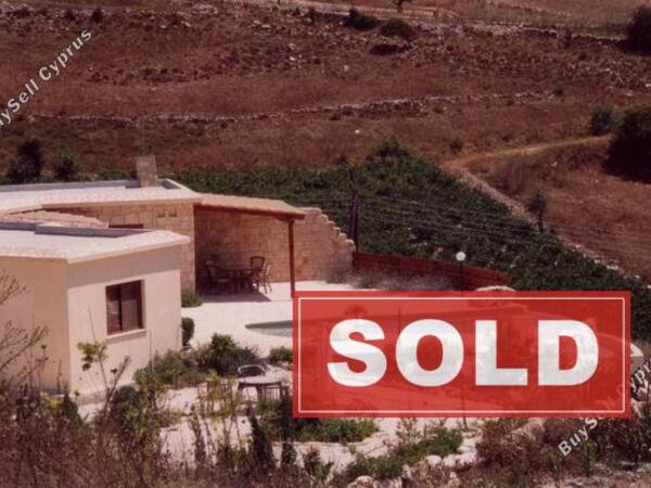 3 bedroom bungalow sold arodes paphos 216686 image 82978