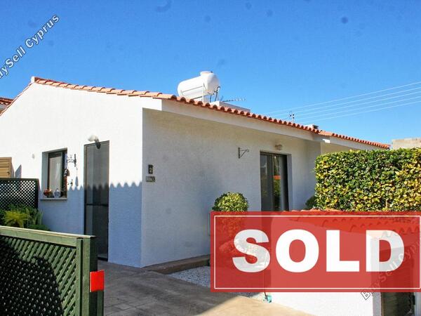 2 bedroom bungalow sold emba paphos 227796 image 297358