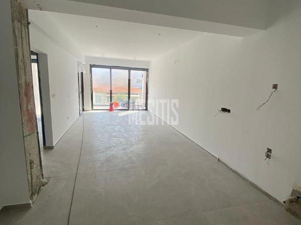 2 bedroom apartment for sale mesa gitonia limassol 1064007 image 10489618