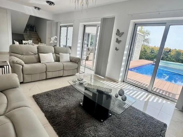 7 bedroom detached house for sale geroskipou plage paphos 8716407 image 16298197