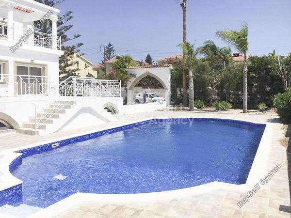 3 bedroom detached house for rent pervolia larnaca 8797807 image 16705034