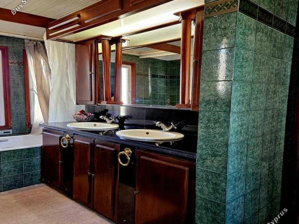 6 bedroom detached house for sale larnaca municipality larnaca 1648227 image 16254930