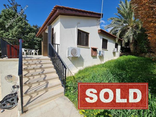 2 bedroom bungalow sold akoursos paphos 8303827 image 14102544