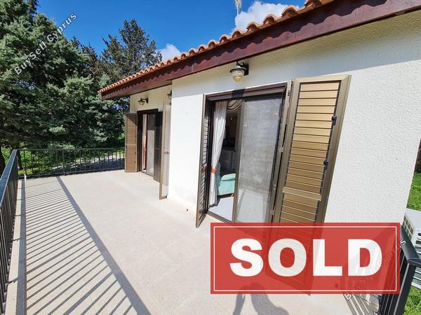 2 bedroom bungalow sold akoursos paphos 8303827 image 14102573