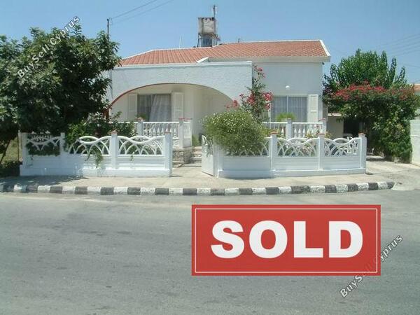 3 bedroom detached house sold dromolaxia larnaca 217827 image 95327