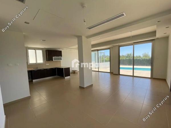 3 bedroom ground floor apartment for sale pervolia larnaca 7980337 image 11624450