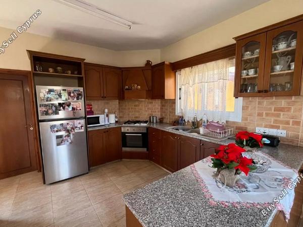 8 bedroom detached house for sale pissouri limassol 8726537 image 16331837