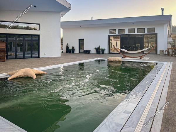 6 bedroom bungalow for sale louvaras limassol 7862637 image 10885478