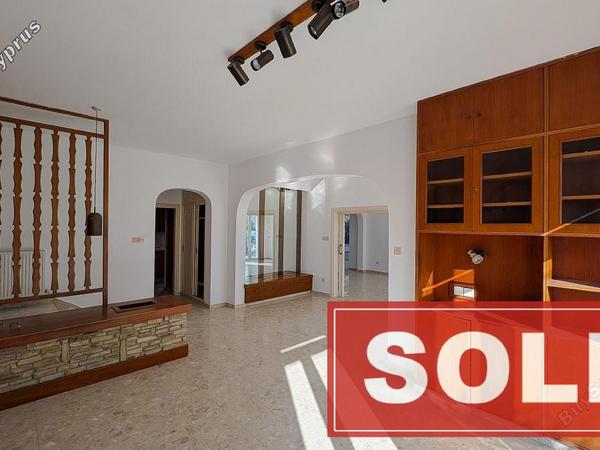 studio commercial building sold larnaca municipality larnaca 8145837 image 13424912