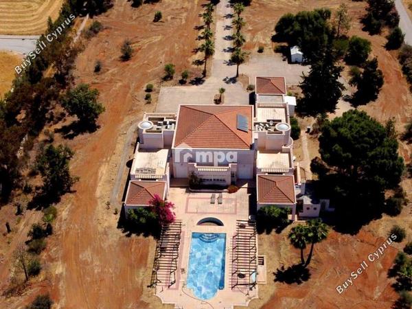 3 bedroom detached house for sale latsia nicosia 1728757 image 5526608
