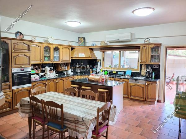 6 bedroom semi detached house for sale agios dometios nicosia 1162857 image 14306589