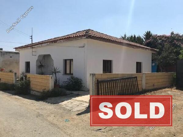3 bedroom semi detached house sold psimolofou nicosia 832967 image 686599