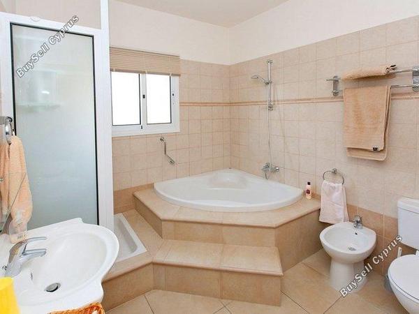 10 bedroom detached house for rent kolossi limassol 1684077 image 15720525