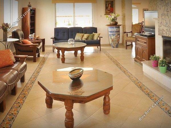 10 bedroom detached house for rent kolossi limassol 1684077 image 15720529