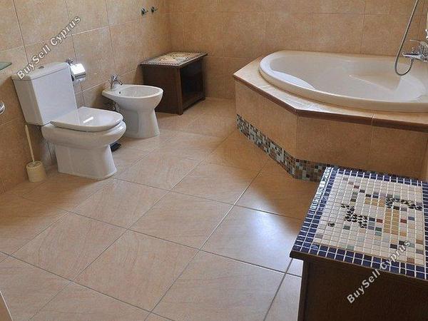 10 bedroom detached house for rent kolossi limassol 1684077 image 15720534