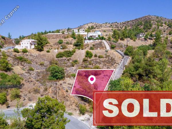 plot sold evrychou nicosia 1057477 image 2904693