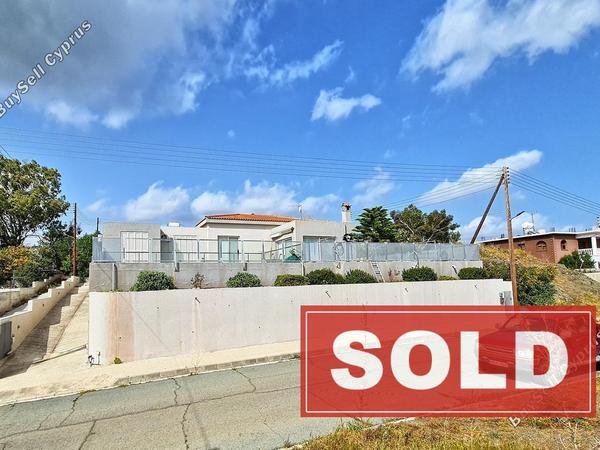 4 bedroom bungalow sold choletria paphos 1328577 image 2451225