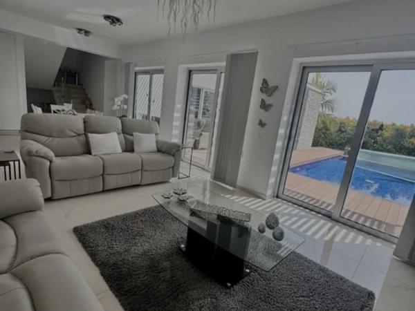7 bedroom detached house for sale geroskipou paphos 7847777 image 10819291