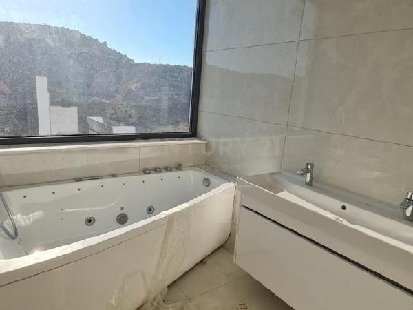 7 bedroom detached house for sale agios tychonas limassol 1138087 image 15161928