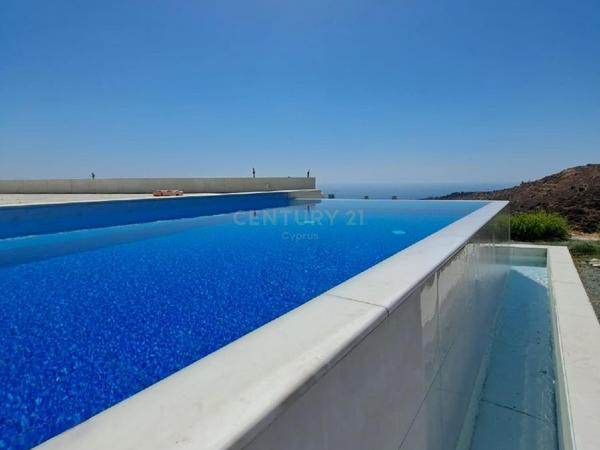 7 bedroom detached house for sale agios tychonas limassol 1138087 image 15161937